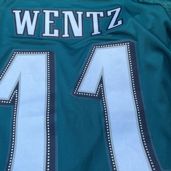 Fanatics Midnight Green Philadelphia Eagles Wentz Draft Me Lace-Up T-Shirt M NWT - Picture 9 of 10